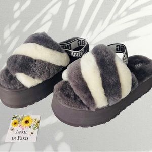 UGG Platform Disco Stripe Slides Sz 9